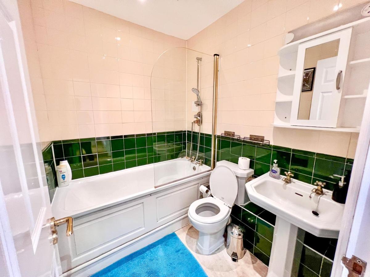 Deluxe Entire Apartment Between Covent Garden And St Pauls Cathedral Londra Exterior foto