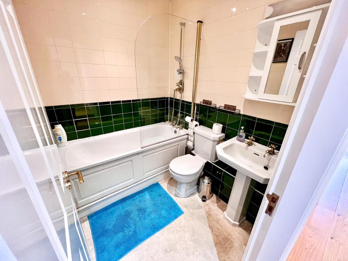 Deluxe Entire Apartment Between Covent Garden And St Pauls Cathedral Londra Exterior foto